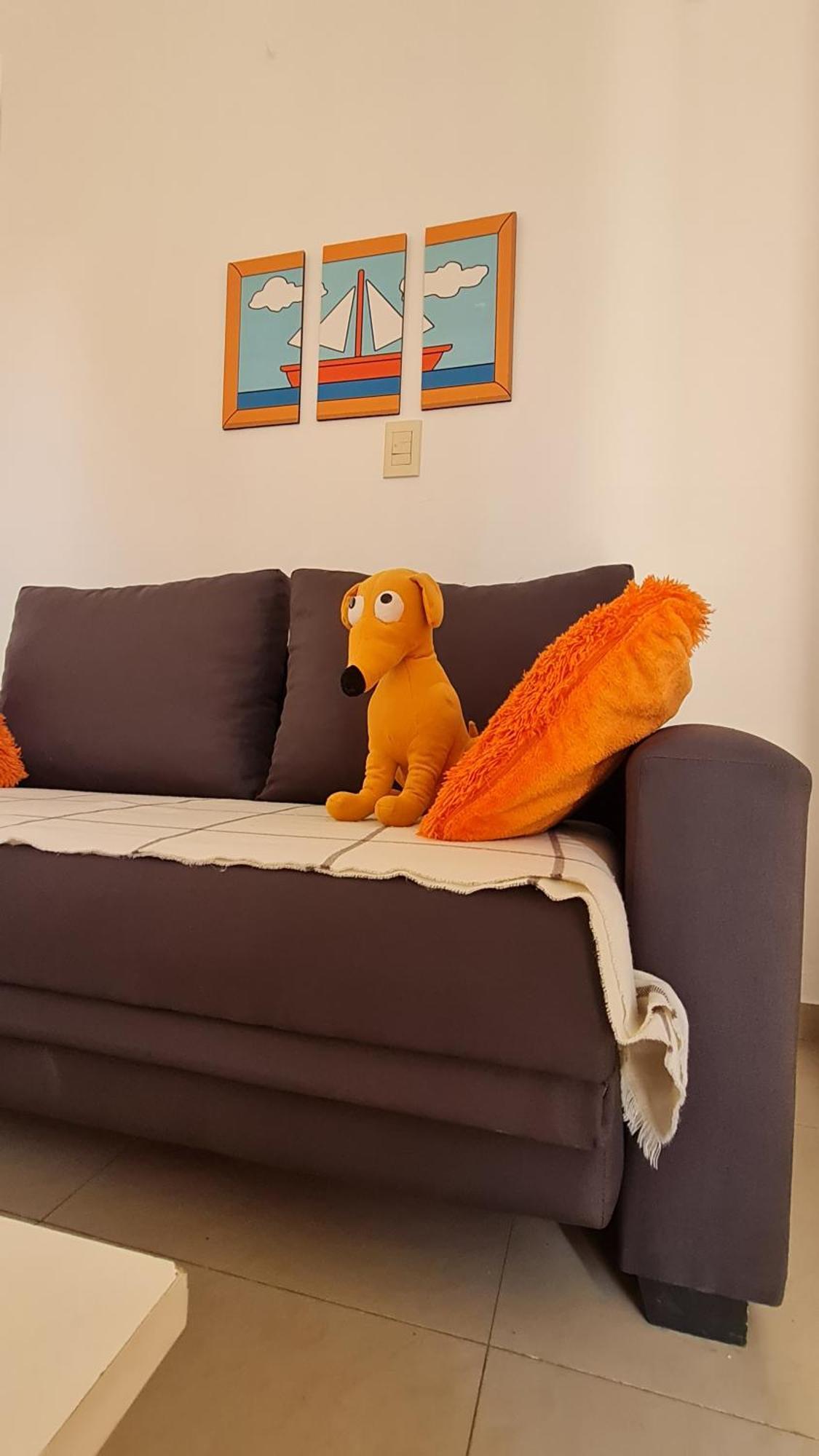 Simpsoniano Dpto Centrico A Minutos Del Aeropuerto Apartment Езейза Екстериор снимка