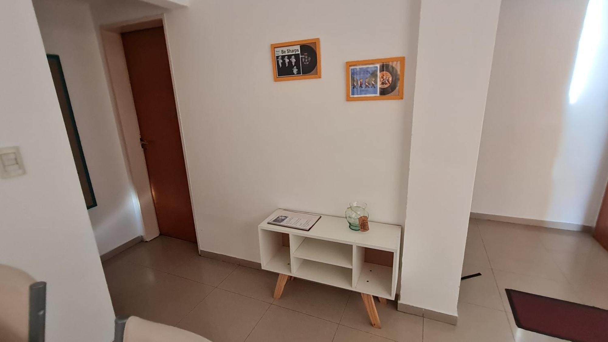 Simpsoniano Dpto Centrico A Minutos Del Aeropuerto Apartment Езейза Екстериор снимка